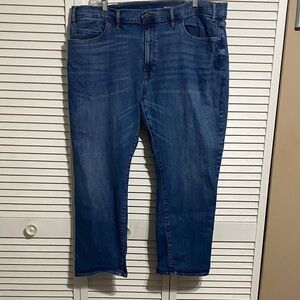 Arizona men’s Athletic Jeans please see measurements